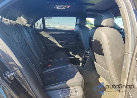 2017 Bentley Flying Spur z USA, uszkodzony, nr VIN SCBEJ9ZA2HC065030